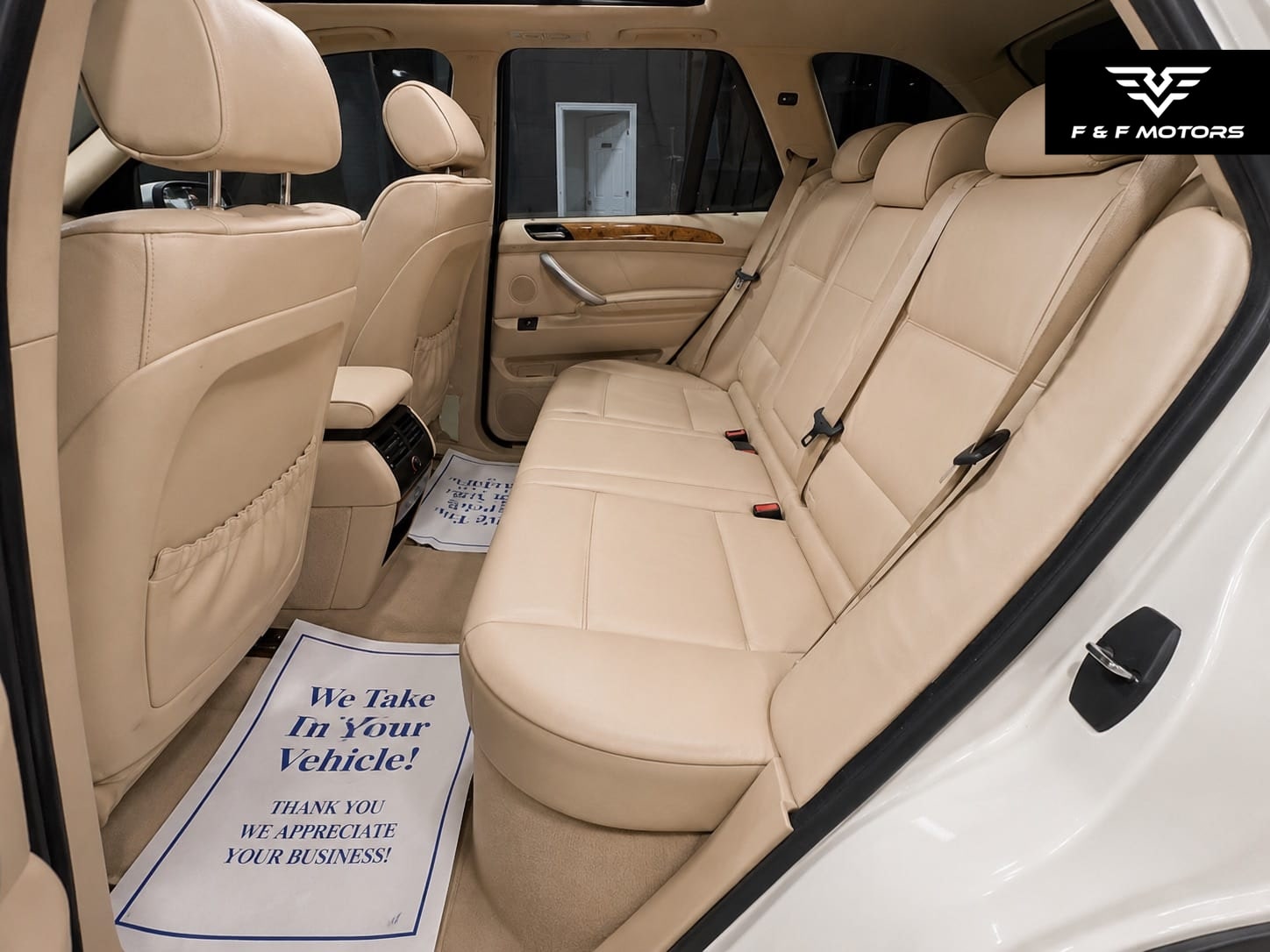 2004 BMW X5 3.0I — Interior
