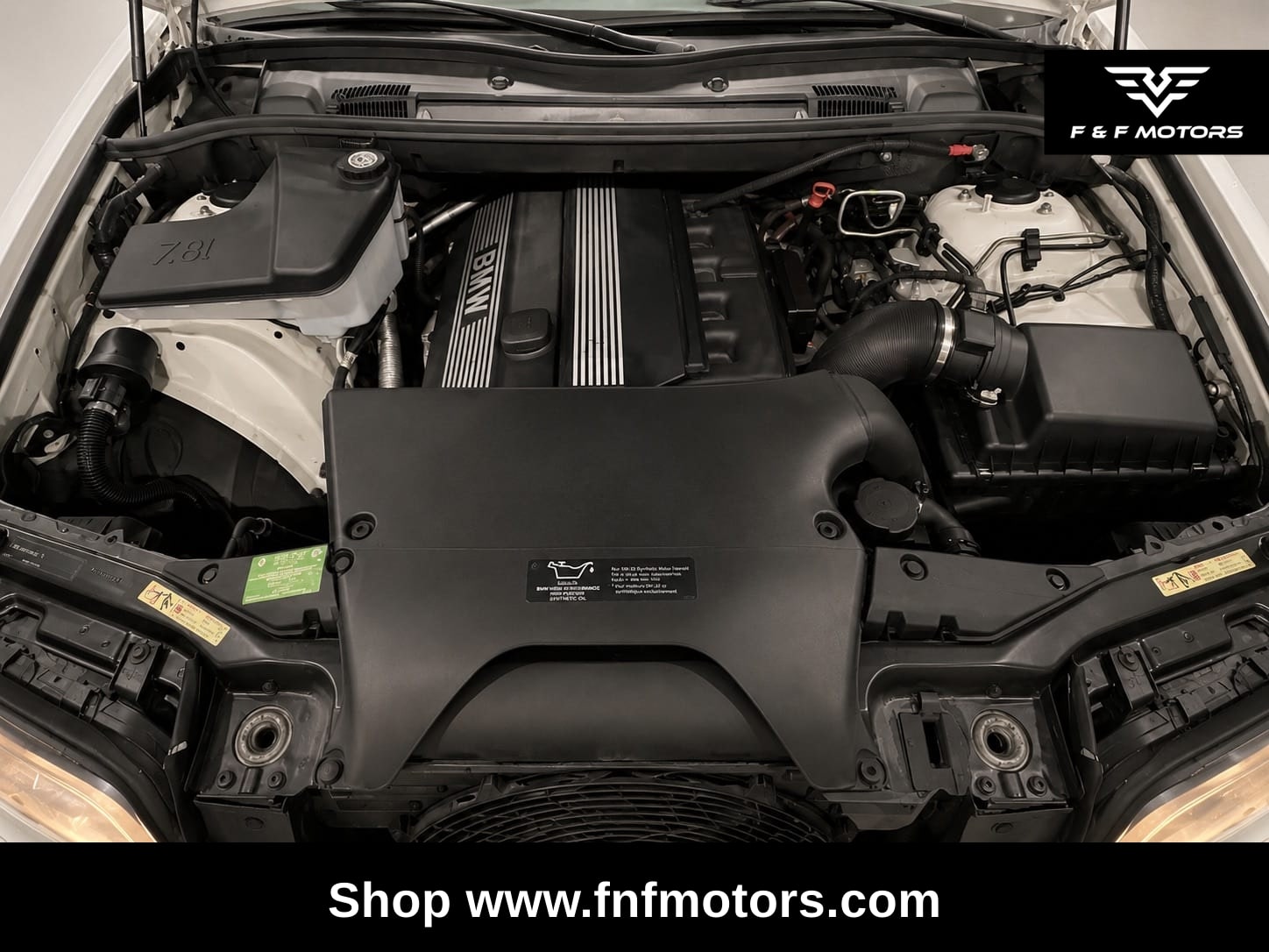 2004 BMW X5 3.0I — Engine