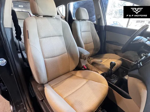 2010 Hyundai Elantra Touring GLS — Interior