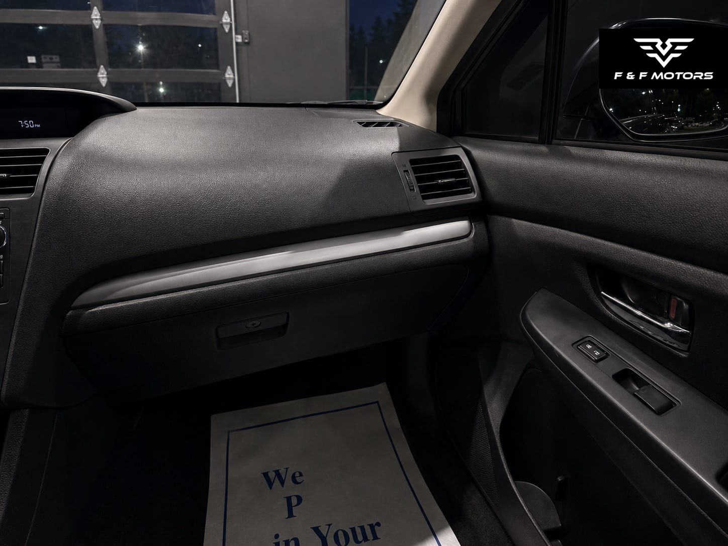 2014 Subaru Impreza 2.0i Premium photo 11