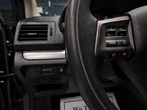 2014 Subaru Impreza 2.0i Premium — Interior
