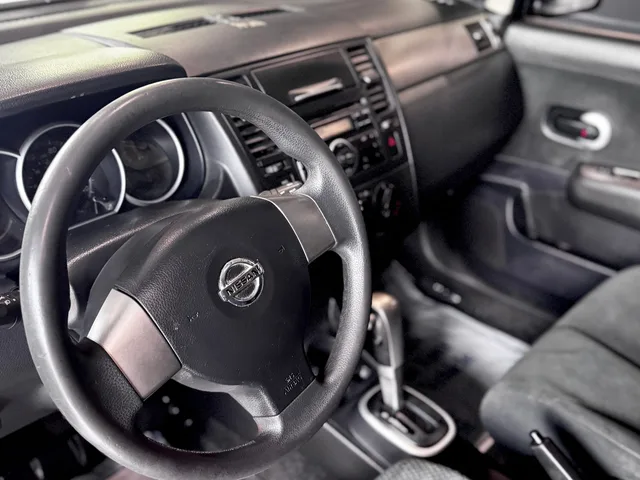 2012 Nissan Versa 1.8 S — Interior · Photo 7