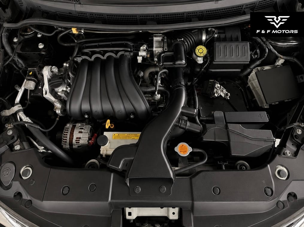 2012 Nissan Versa 1.8 S — Engine