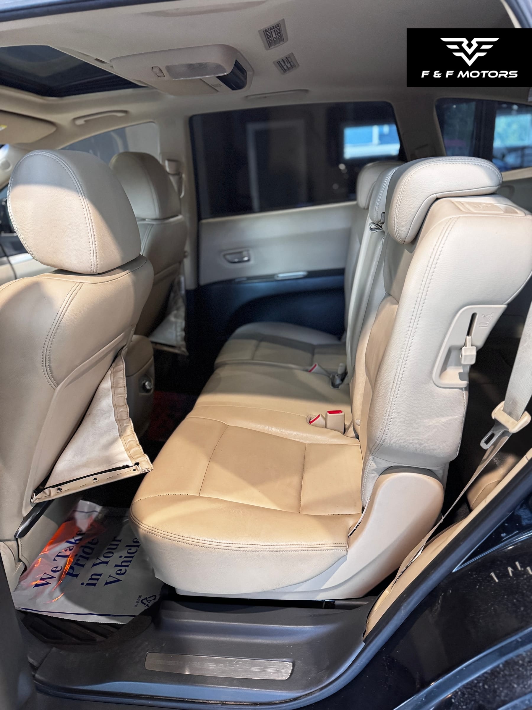 2008 Subaru Tribeca Limited 7-Passenger — Interior