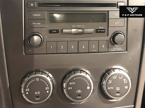 2008 Subaru Forester 2.5X — Interior