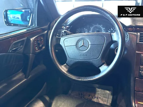 1998 Mercedes-Benz E 320 E320 — Interior