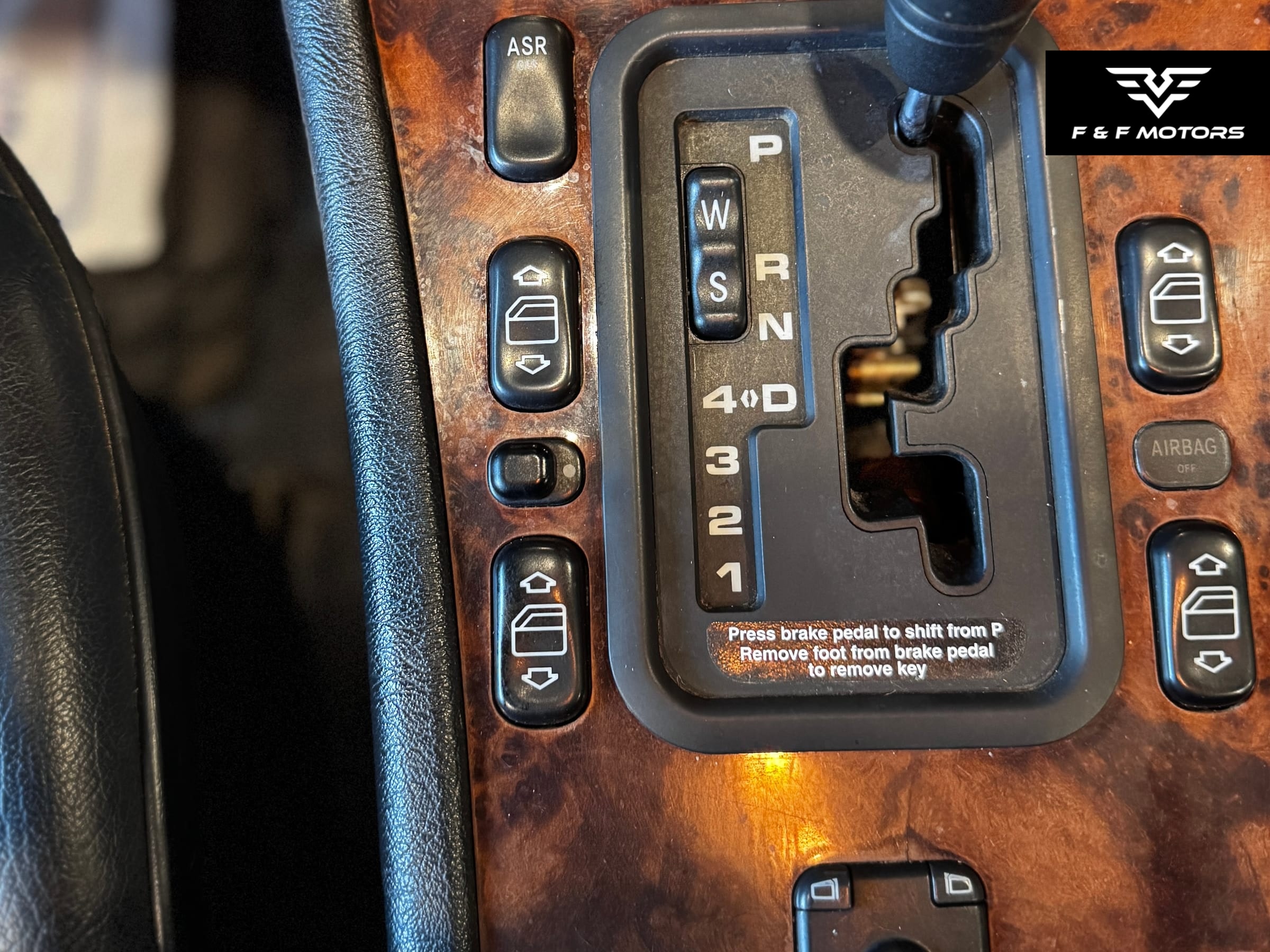 1998 Mercedes-Benz E 320 E320 — Interior