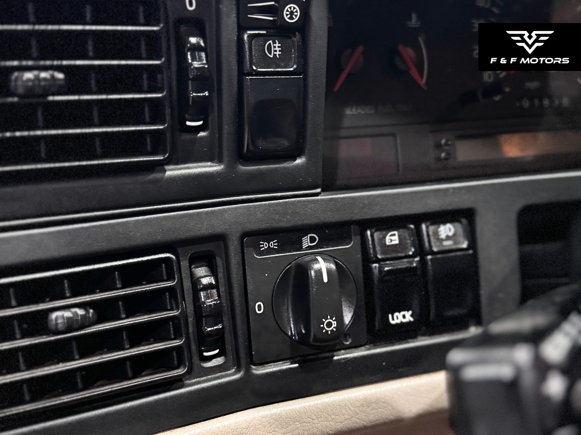 1997 Volvo 850 GT — Interior