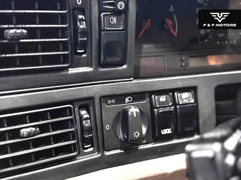 1997 Volvo 850 GT — Interior