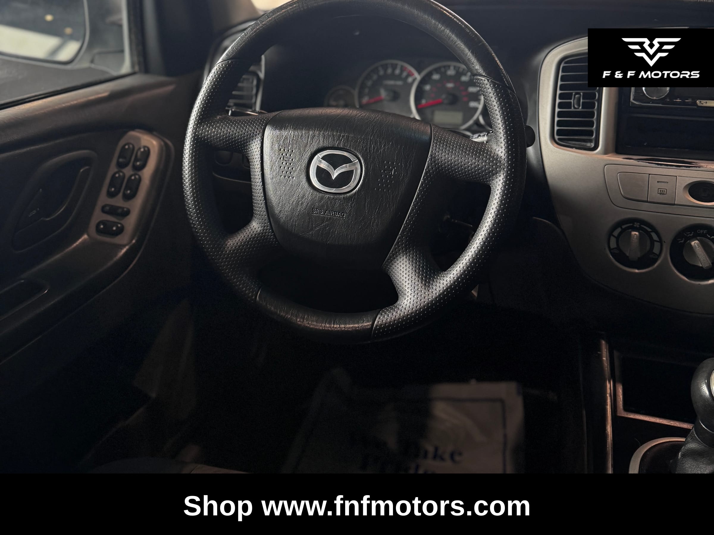 2005 Mazda Tribute I — Interior