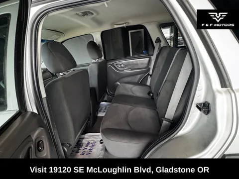 2005 Mazda Tribute I photo 12