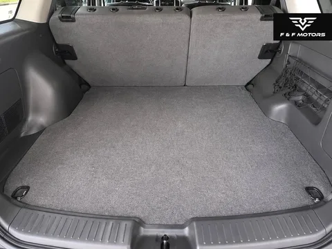 2005 Mazda Tribute I — Interior