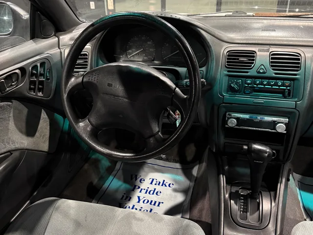 1996 Subaru Legacy — Interior · Photo 7