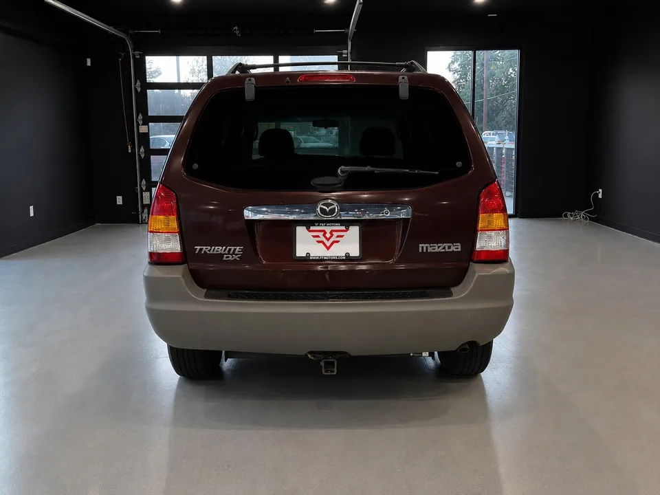 2002 Mazda Tribute DX photo 4
