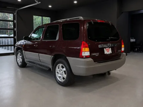 2002 Mazda Tribute DX photo 6