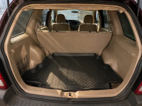 2002 Mazda Tribute DX photo 17