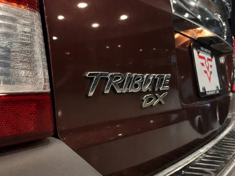 2002 Mazda Tribute DX photo 21