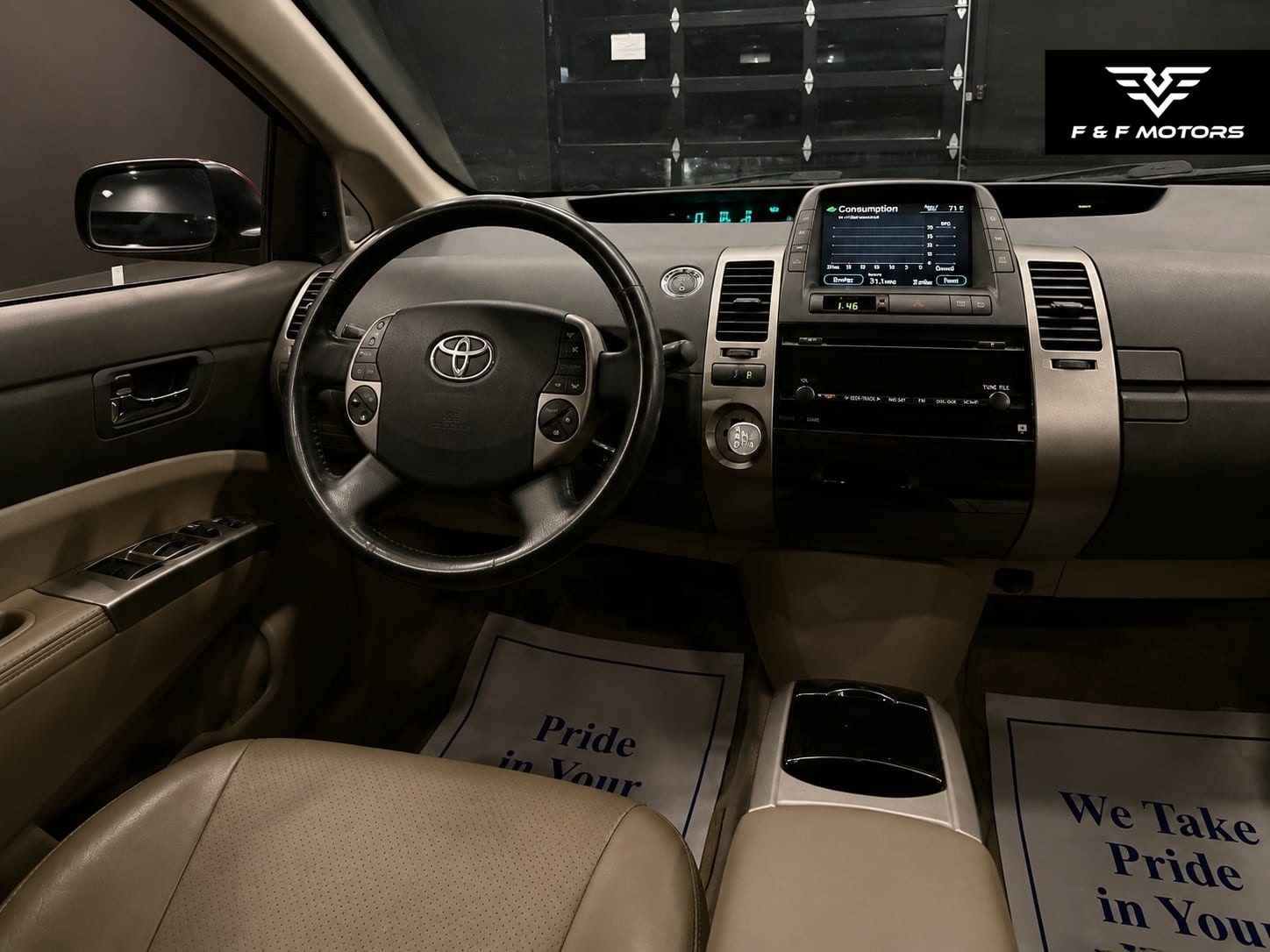 2008 Toyota Prius — Interior