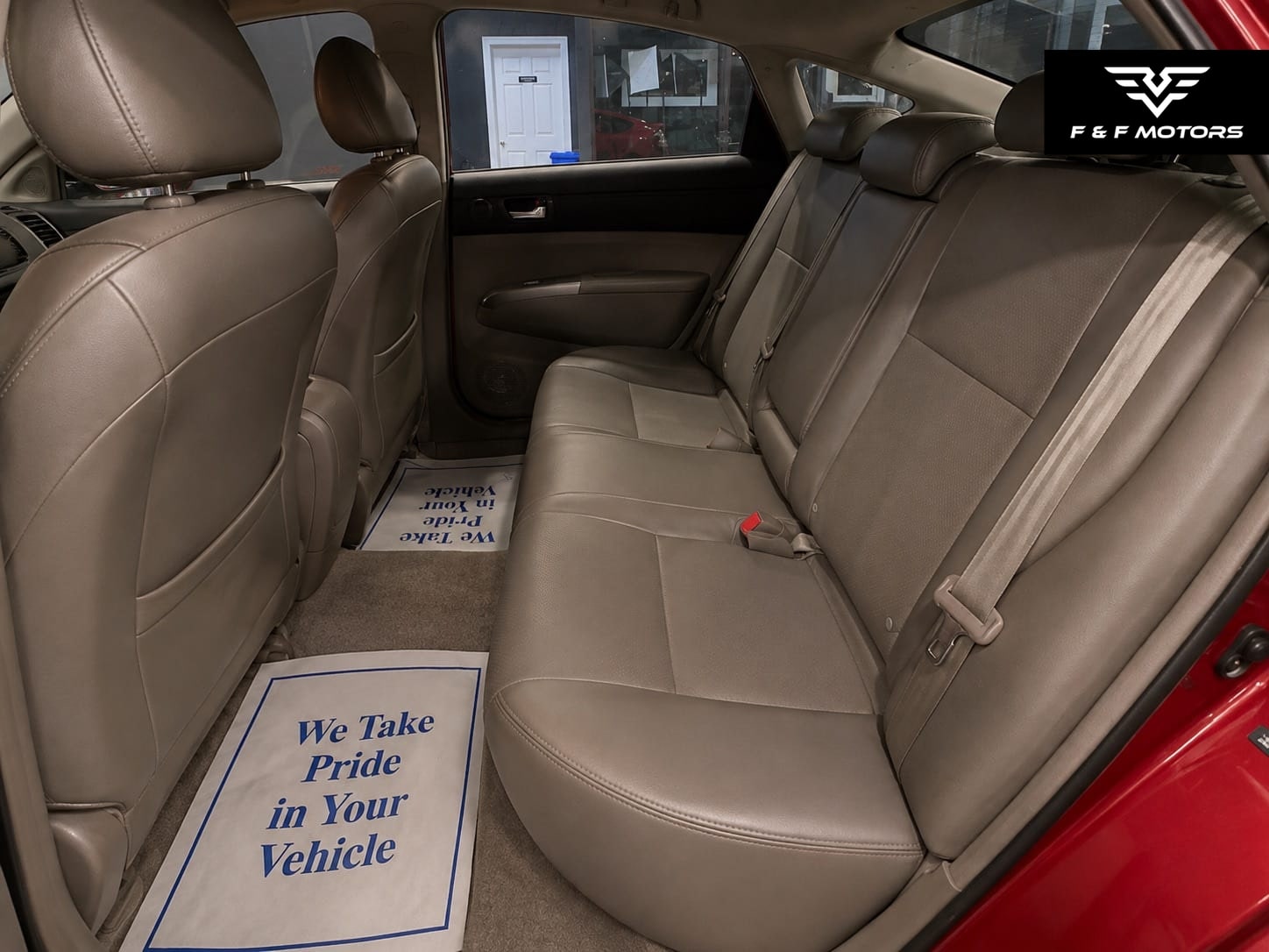 2008 Toyota Prius — Interior