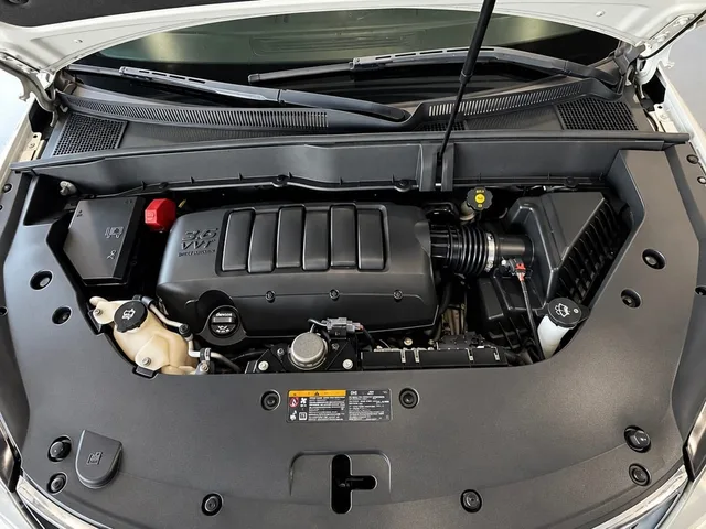 2013 Chevrolet Traverse 1LT — Engine · Photo 15