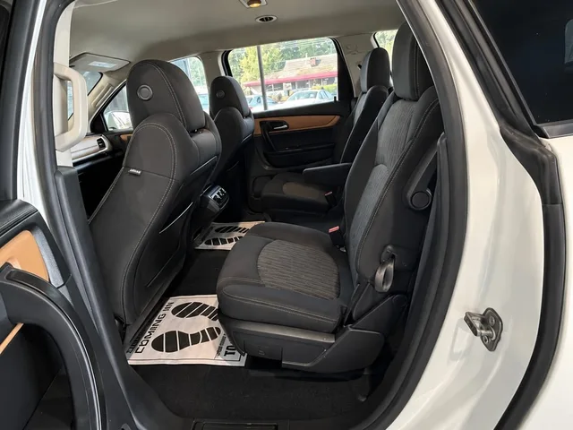2013 Chevrolet Traverse 1LT: Universal home remote