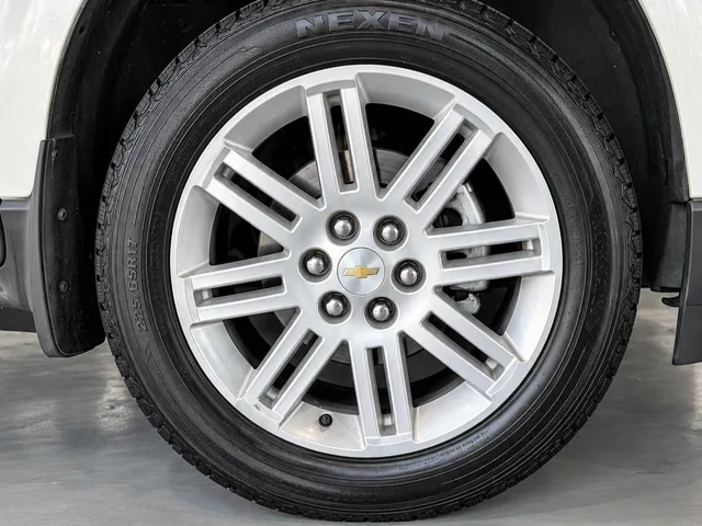 2013 Chevrolet Traverse 1LT — Wheels · Photo 17