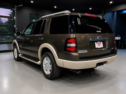 2006 Ford Explorer Eddie Bauer photo 6