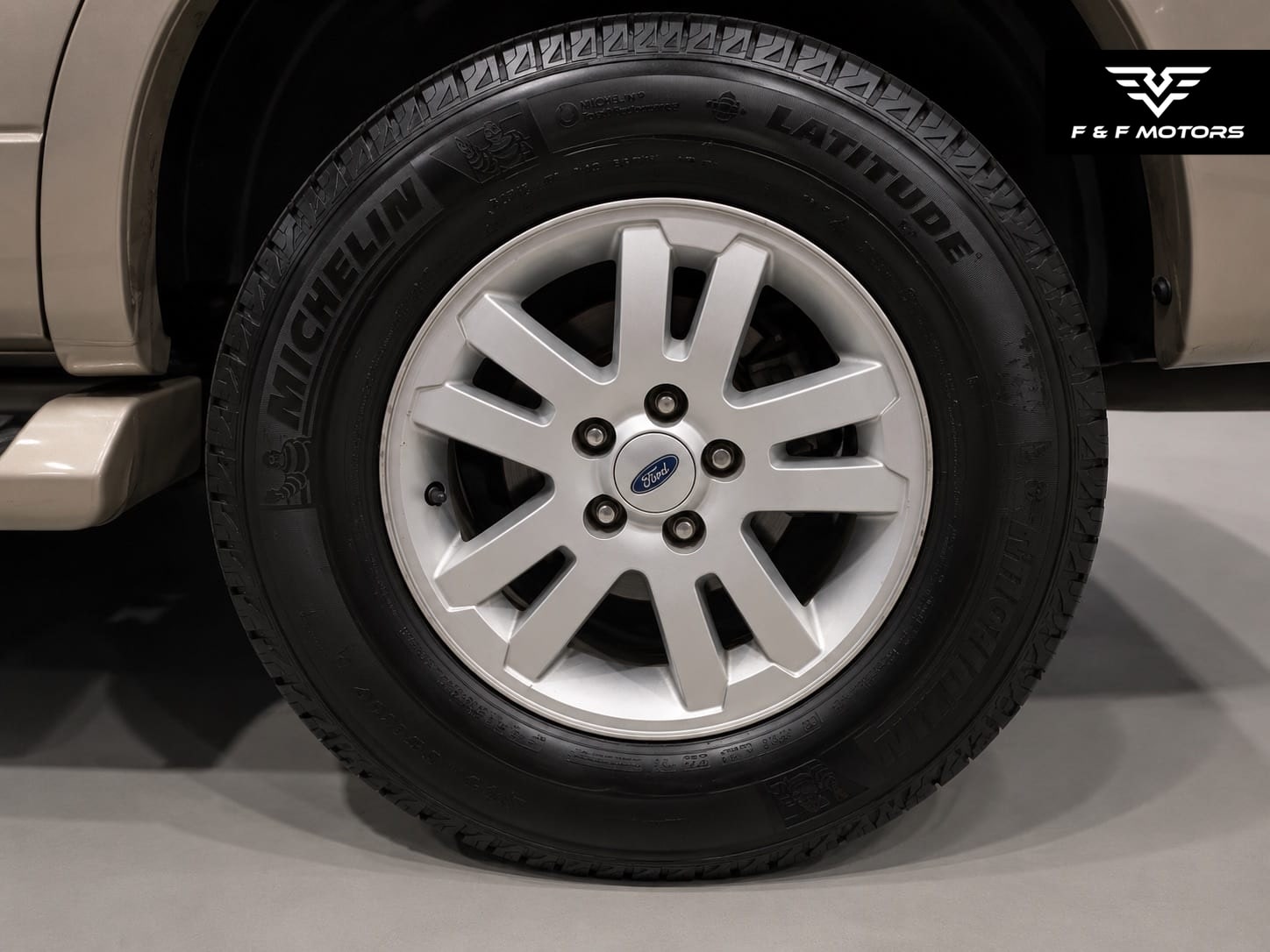 2006 Ford Explorer Eddie Bauer — Wheels