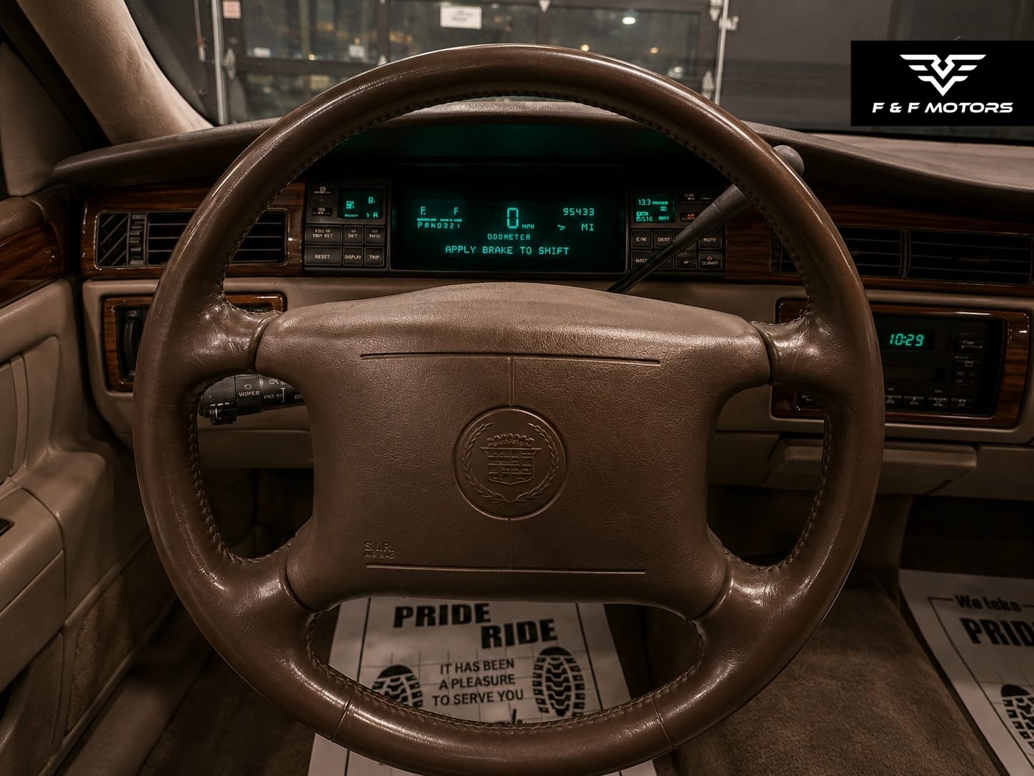 1995 Cadillac DeVille Concours — Interior