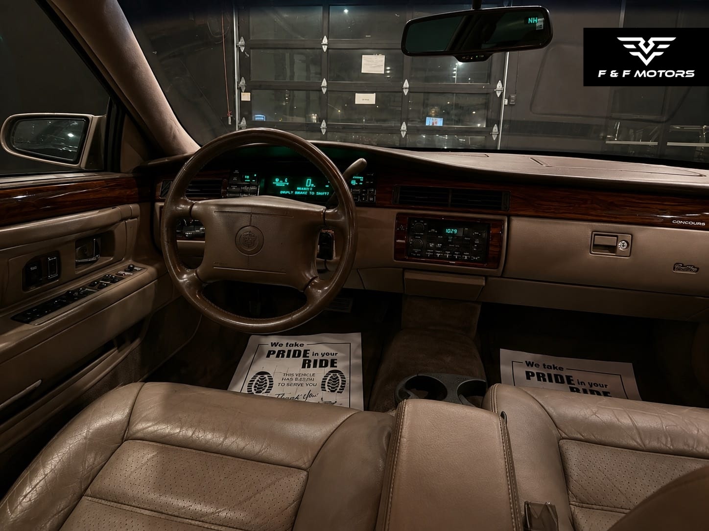 1995 Cadillac DeVille Concours — Interior