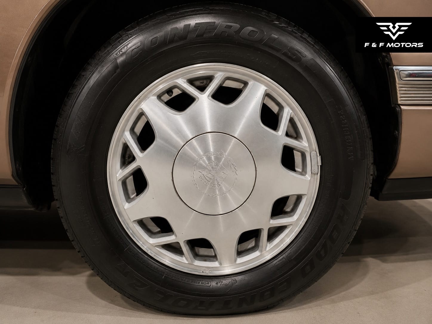 1995 Cadillac DeVille Concours — Wheels