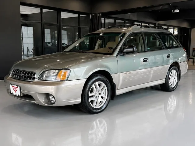 2003 Subaru Outback — Exterior · Photo 2