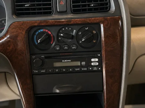 2003 Subaru Outback Outback -CW — Interior