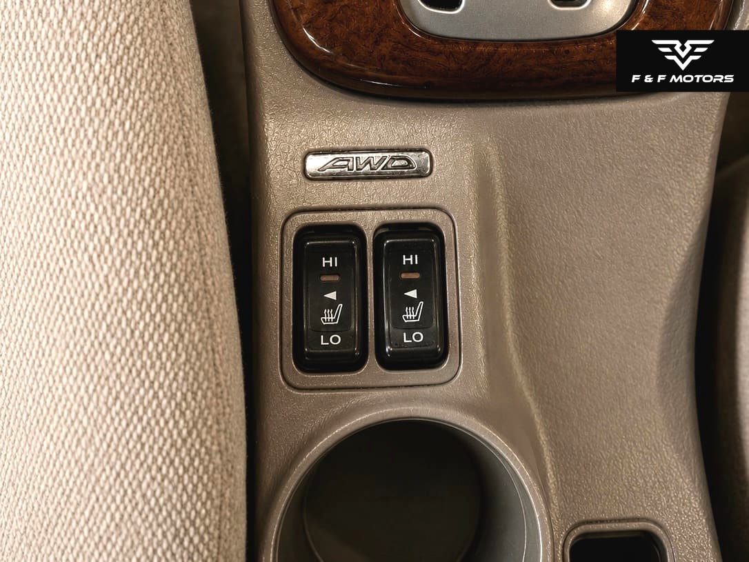 2003 Subaru Outback Outback -CW — Interior