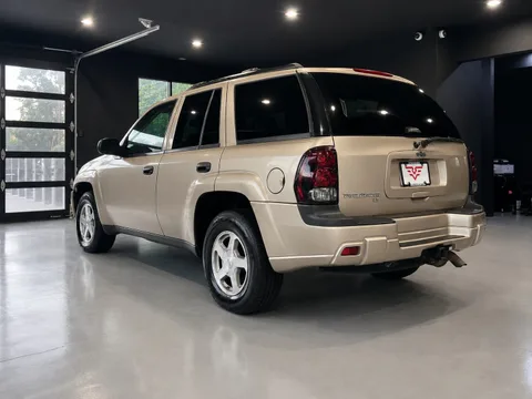 2006 Chevrolet TrailBlazer LS photo 4