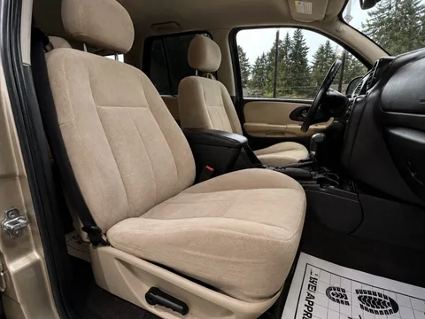 2006 Chevrolet TrailBlazer LS — Interior