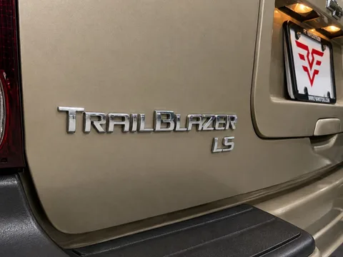 2006 Chevrolet TrailBlazer LS photo 23
