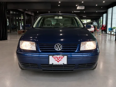 2001 Volkswagen Jetta GLS photo 3