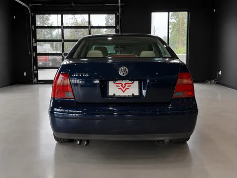 2001 Volkswagen Jetta GLS photo 4
