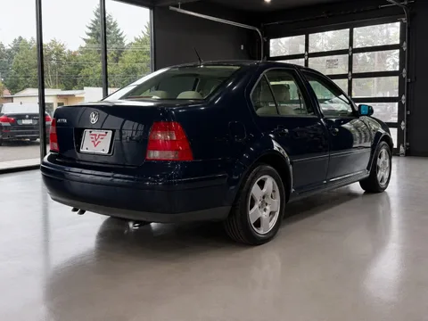 2001 Volkswagen Jetta GLS — Exterior