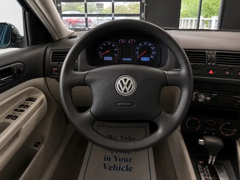 2001 Volkswagen Jetta GLS — Interior