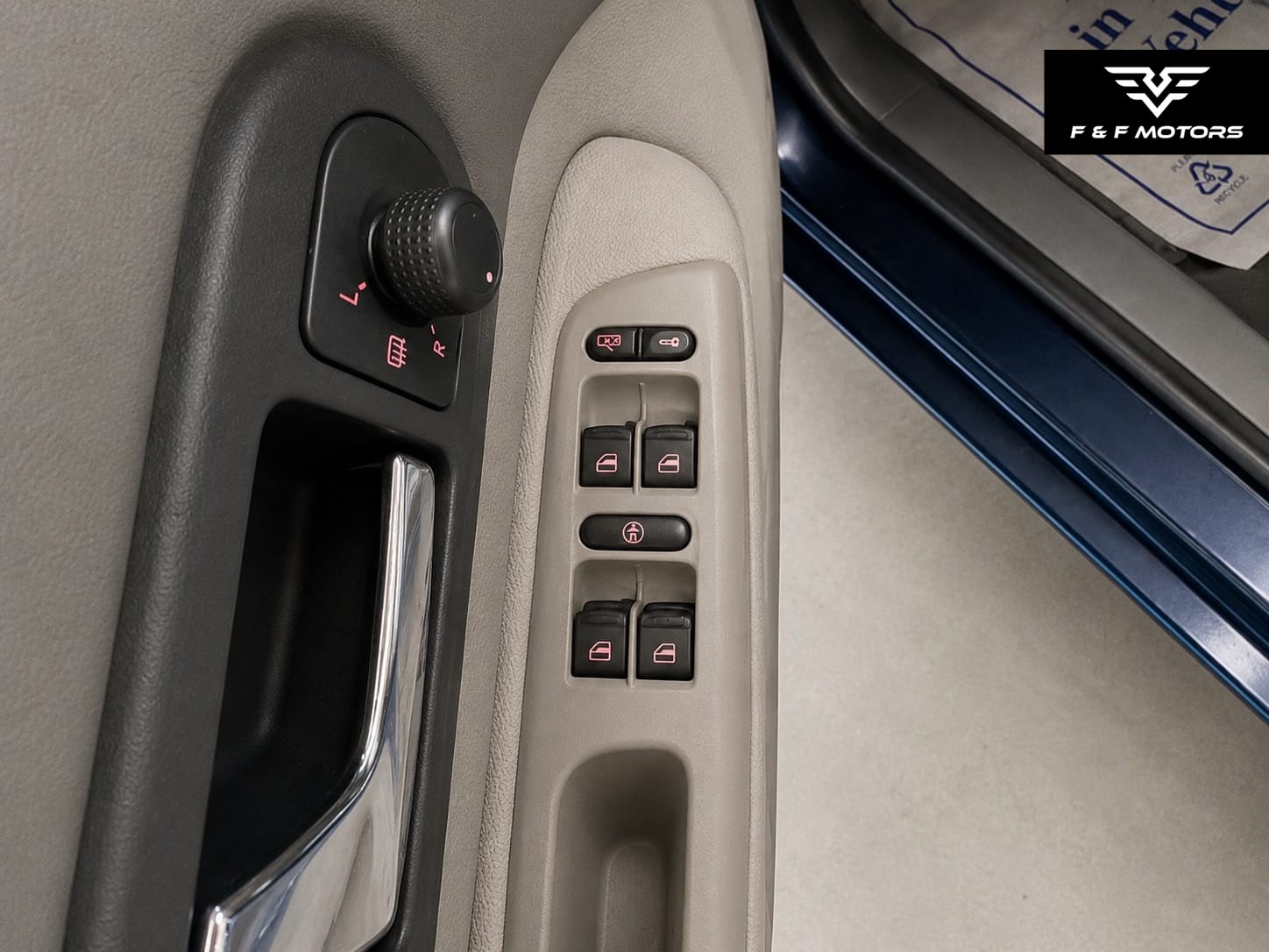 2001 Volkswagen Jetta GLS — Interior