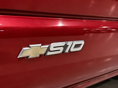 2002 Chevrolet S-10 XL — Damage