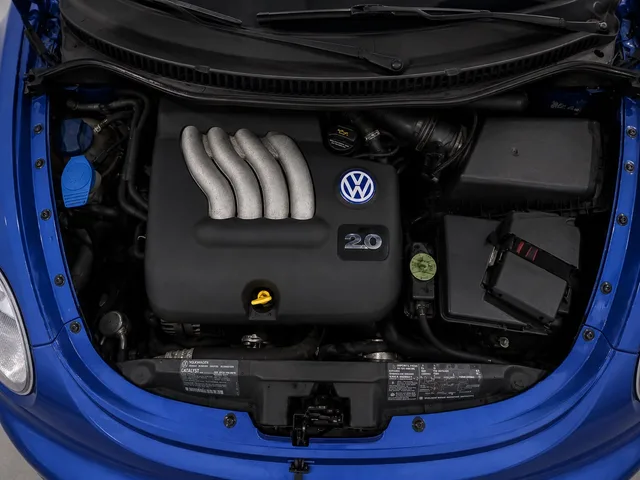 2000 Volkswagen New Beetle GLS — Engine · Photo 16