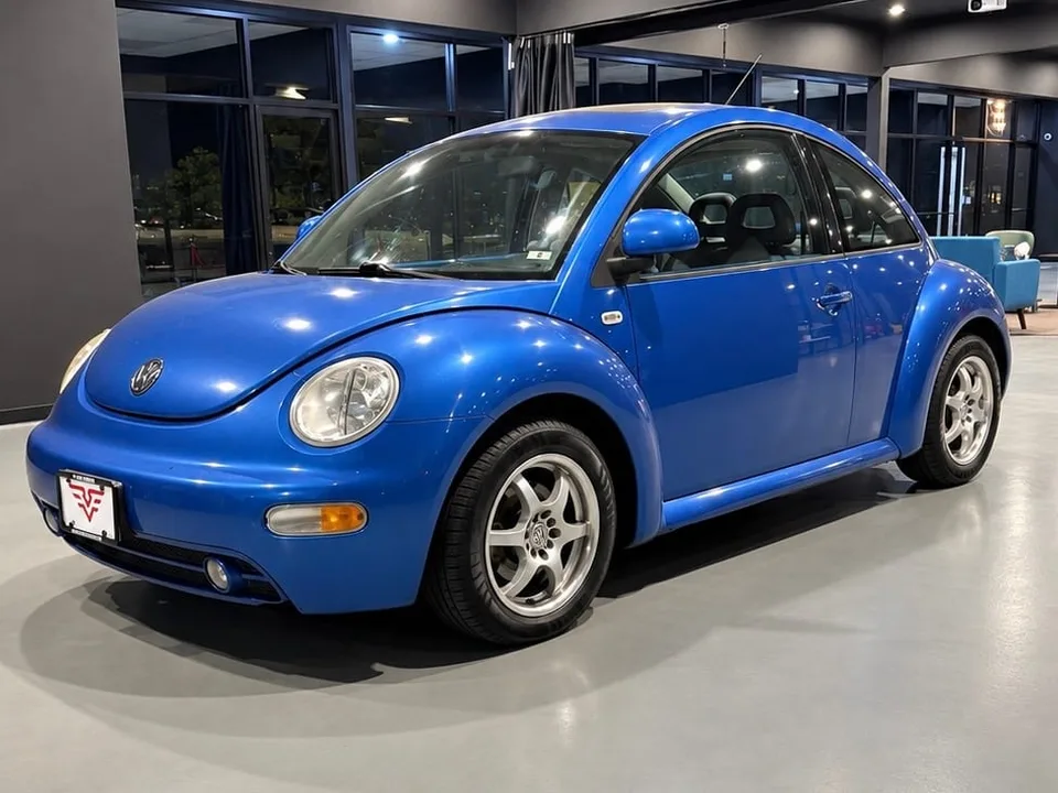 2000 Volkswagen New Beetle GLS — Exterior · Photo 2