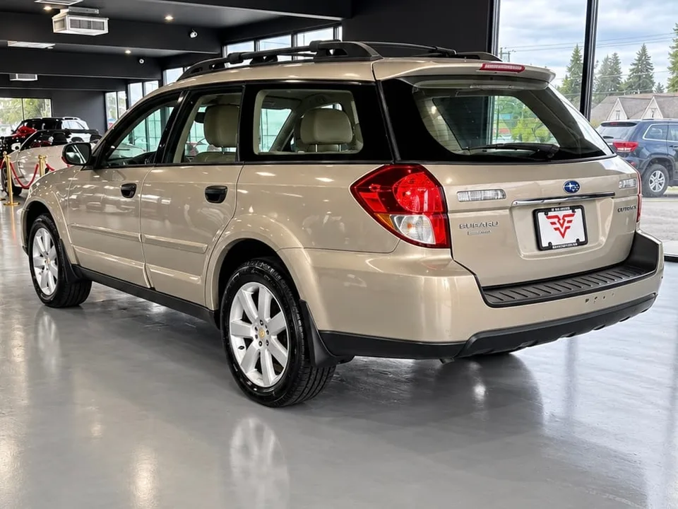 2008 Subaru Outback 2.5i L.l. Bean Edition — Exterior · Photo 4