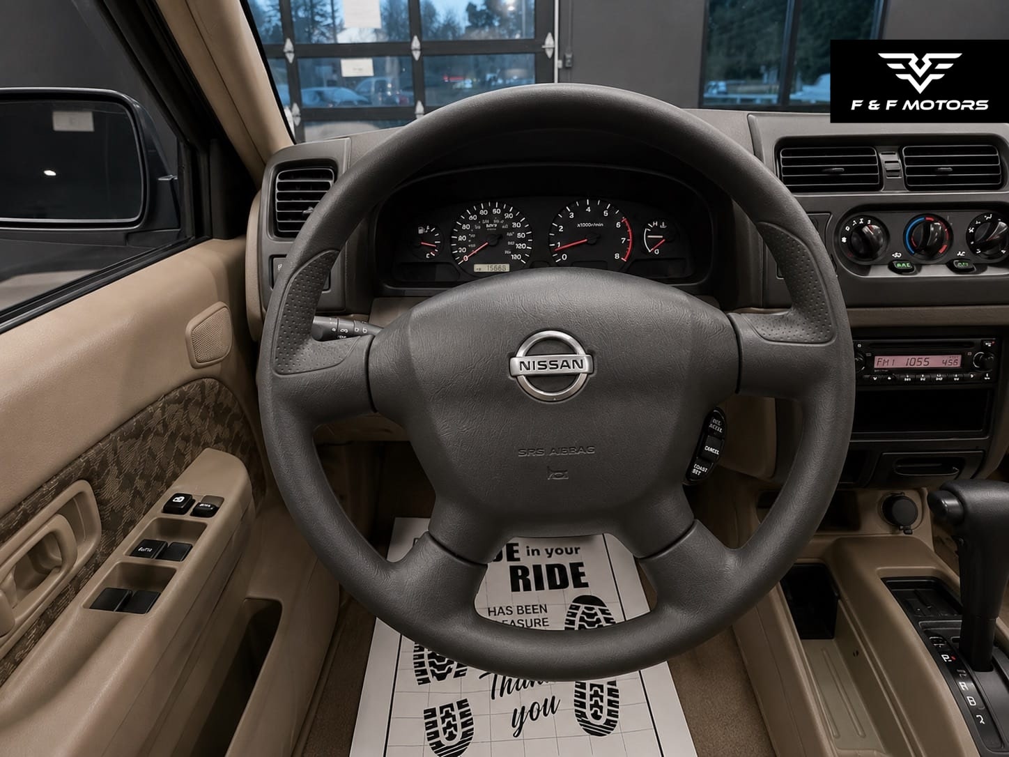 2001 Nissan Xterra XE-V6 — Interior