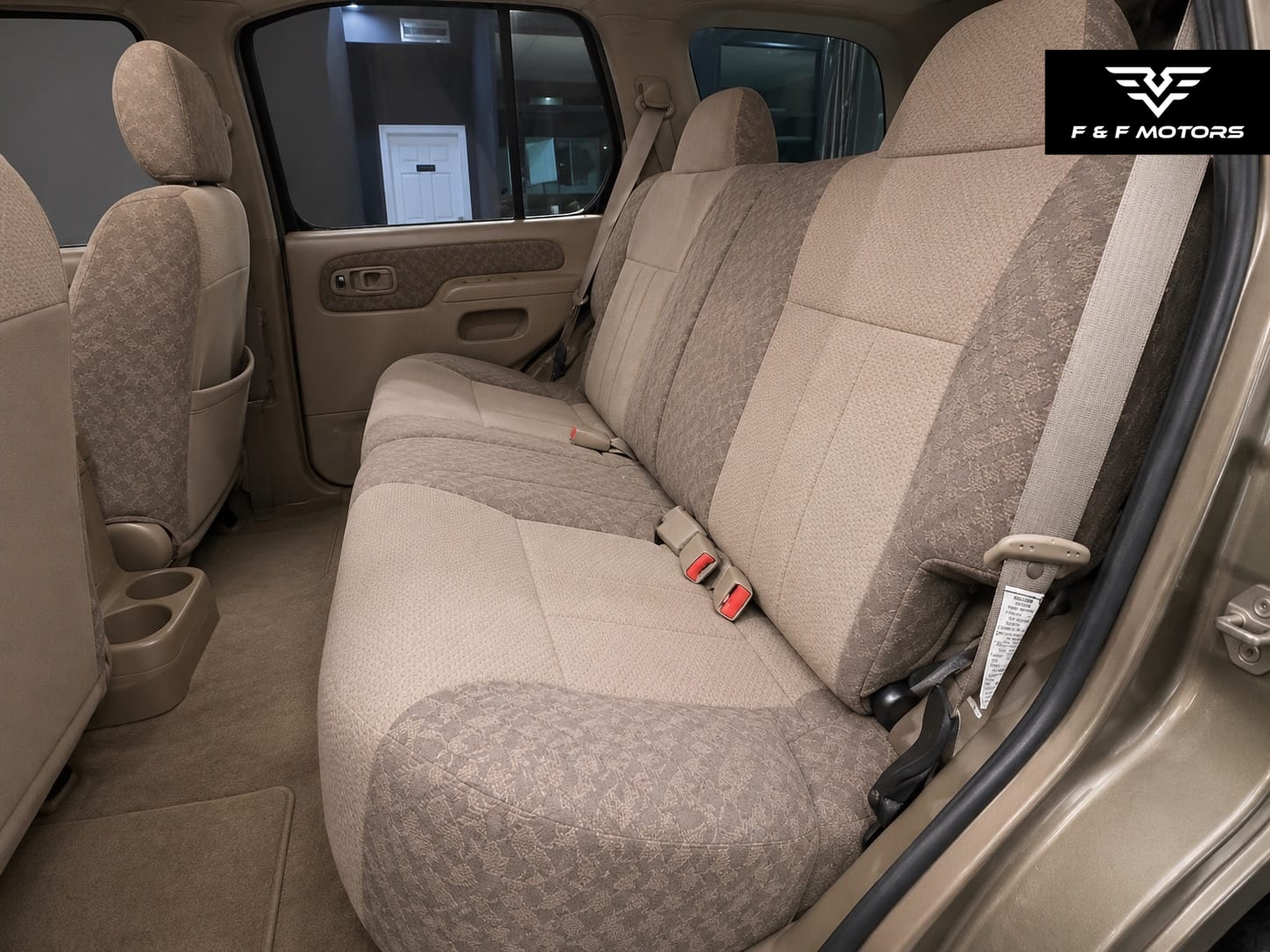 2001 Nissan Xterra XE-V6 — Interior