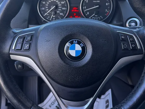 2015 BMW X1 xDrive28i — Interior