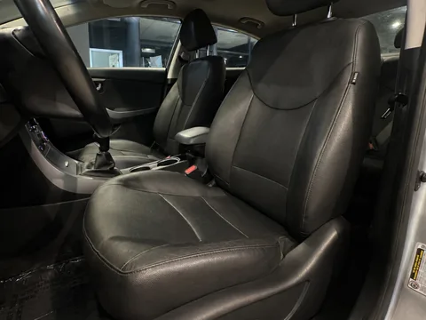 2015 Hyundai Elantra Sport — Interior